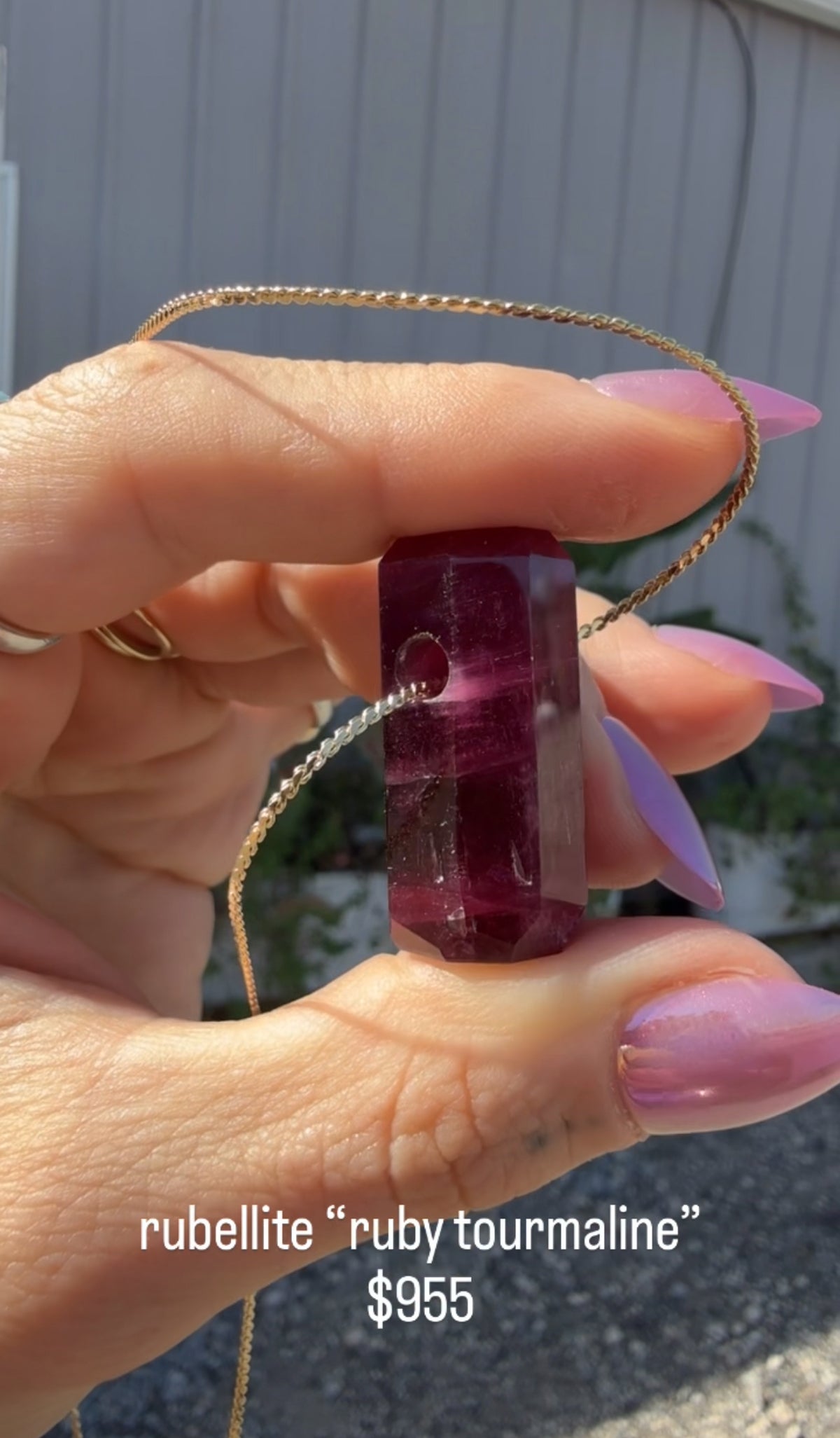 Ruby tourm 20in
