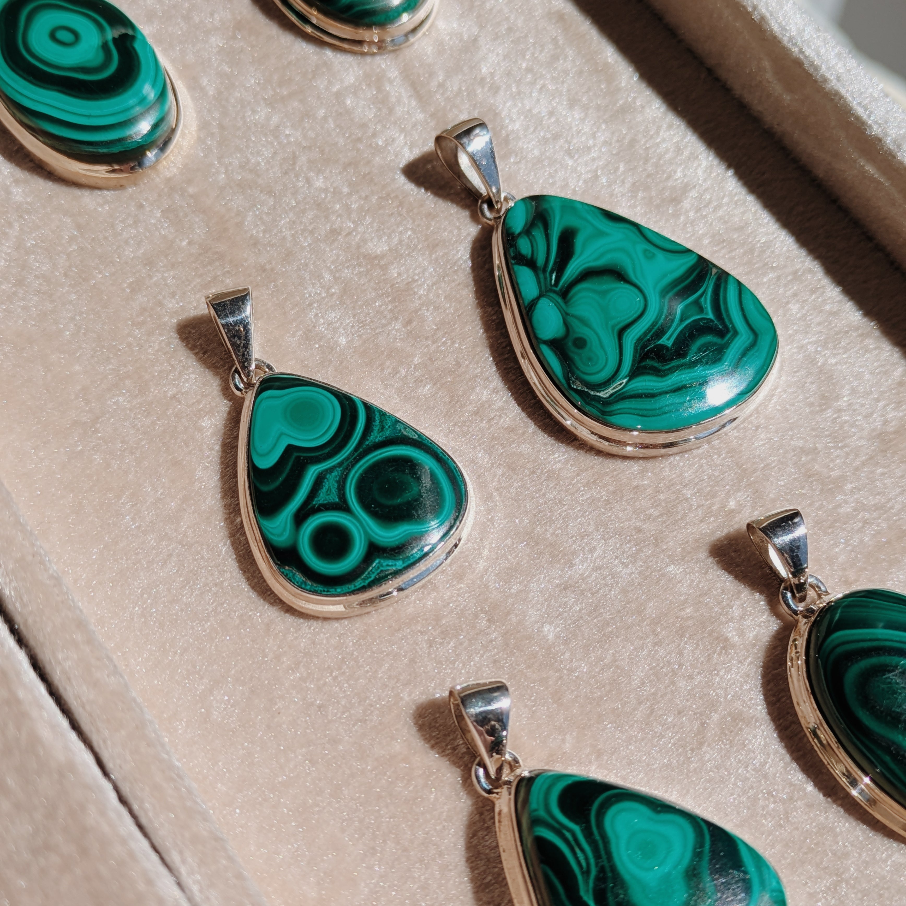 Malachite Pendant | Gold
