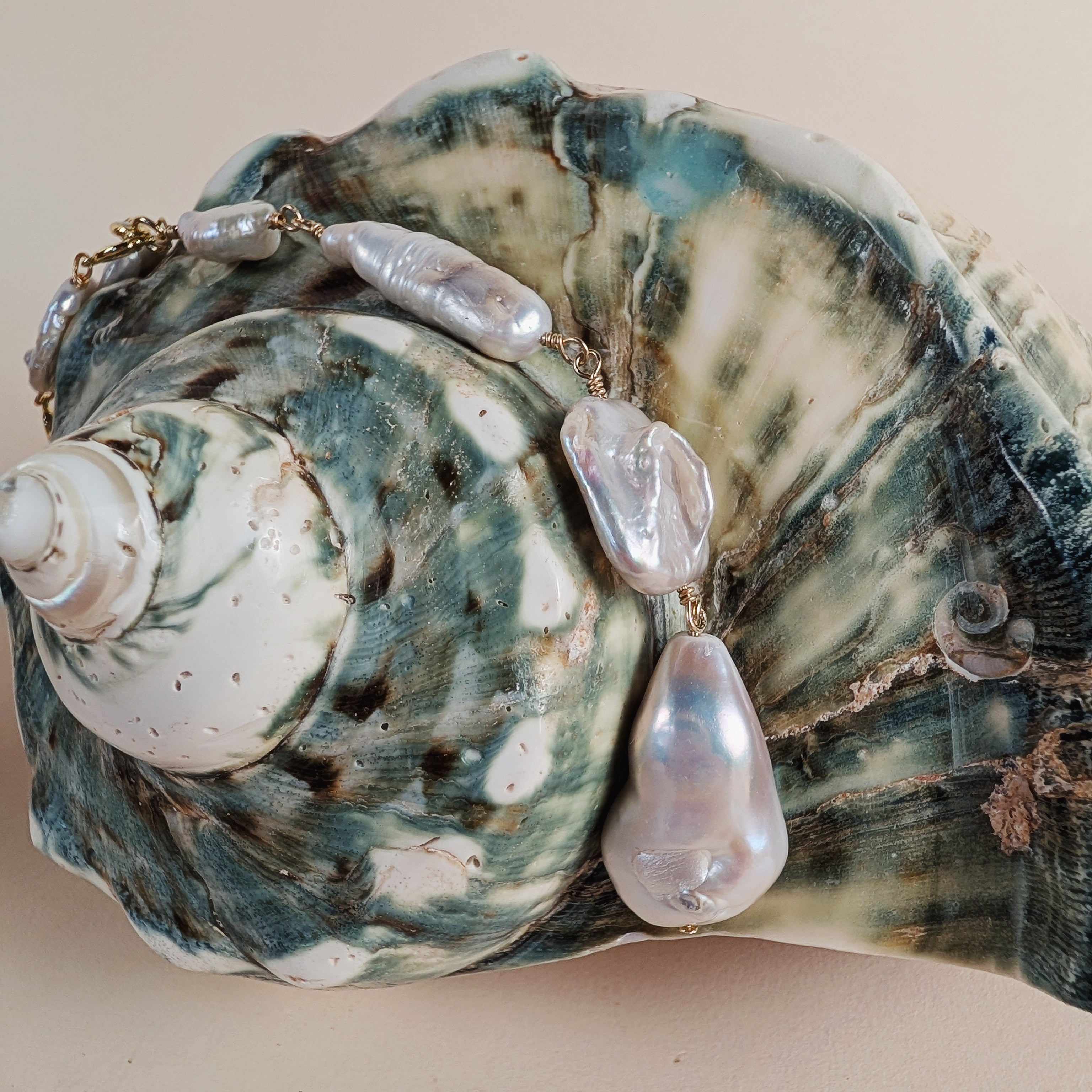 The Sylvie Necklace | Pearl