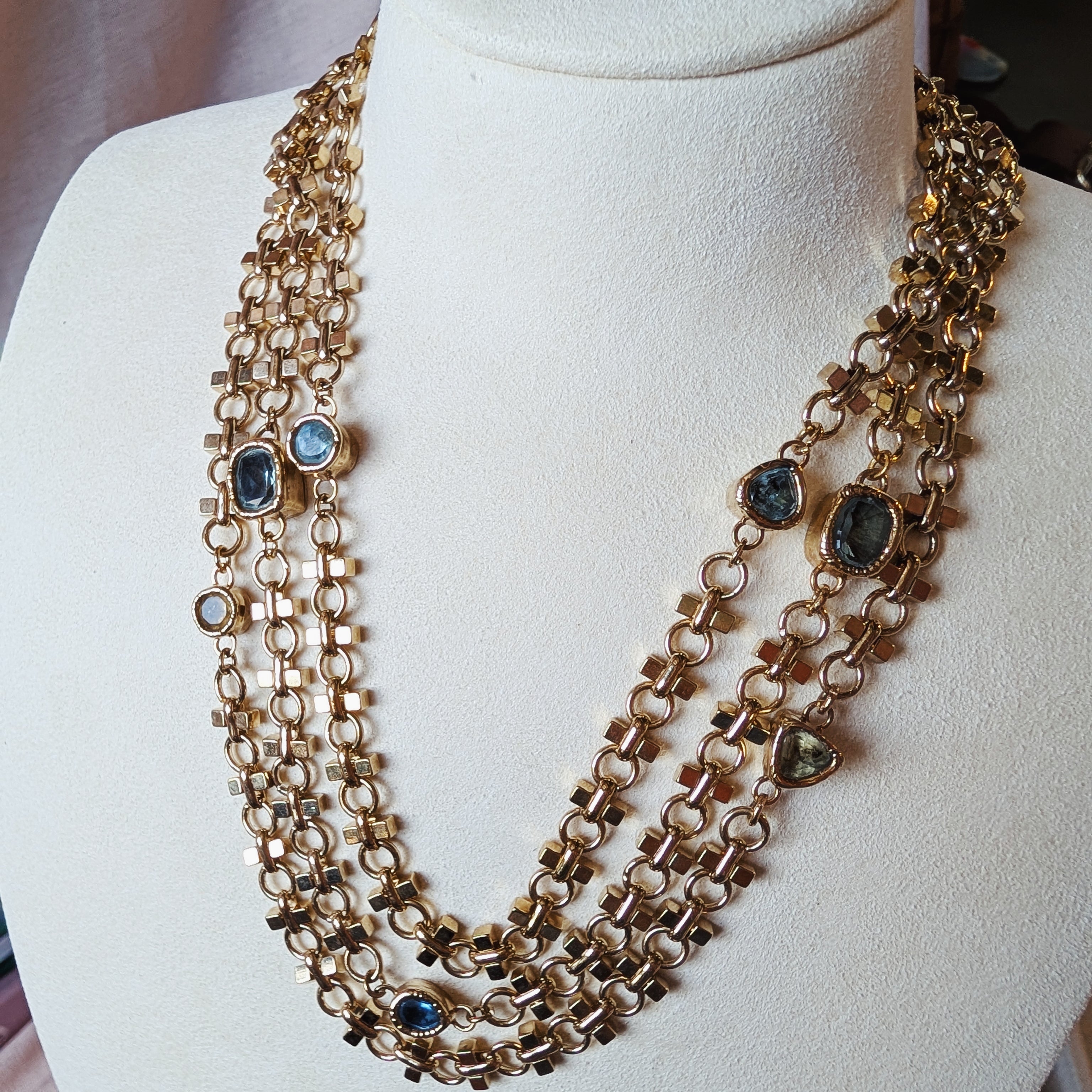 The Vera Necklace