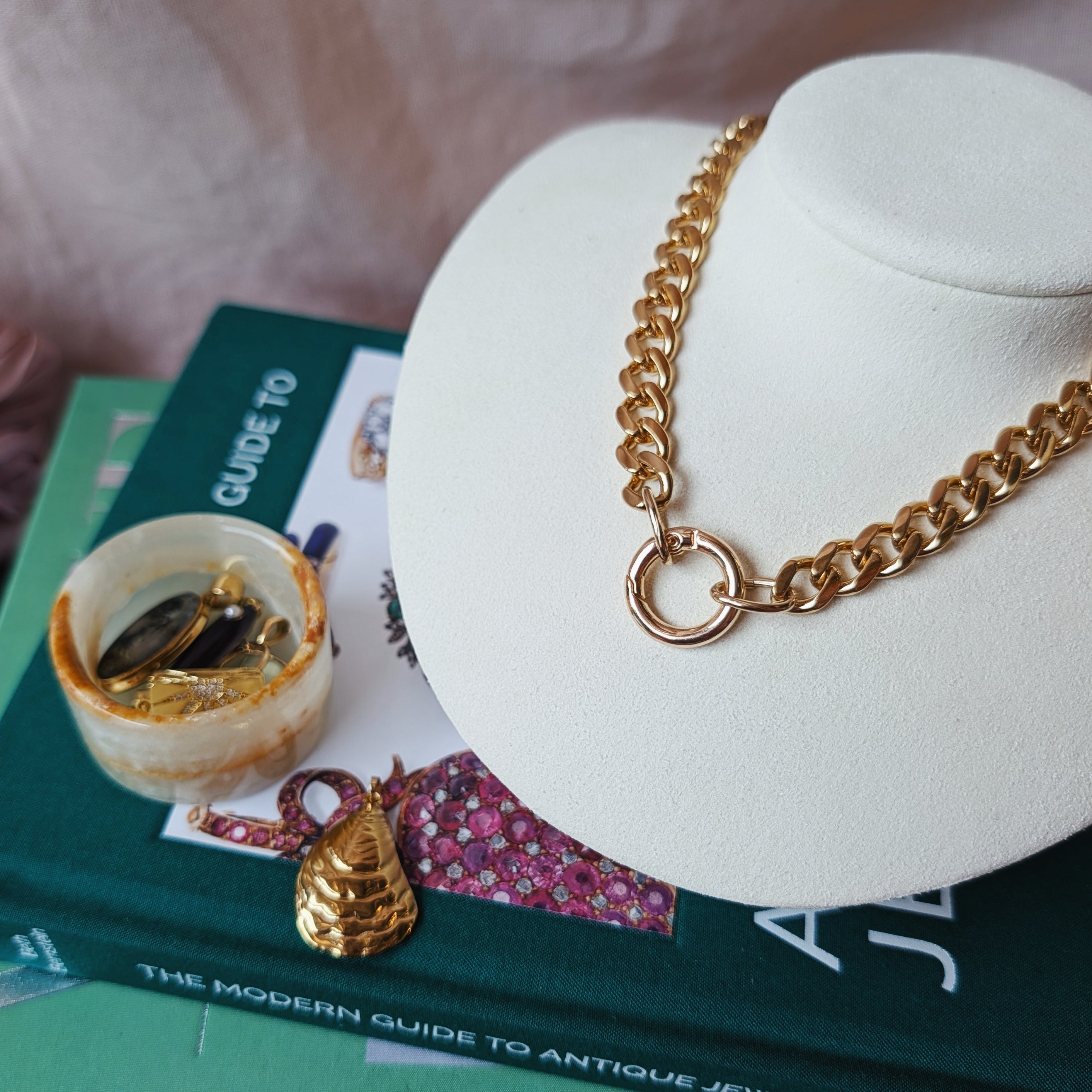 The Teddy Chain Necklace
