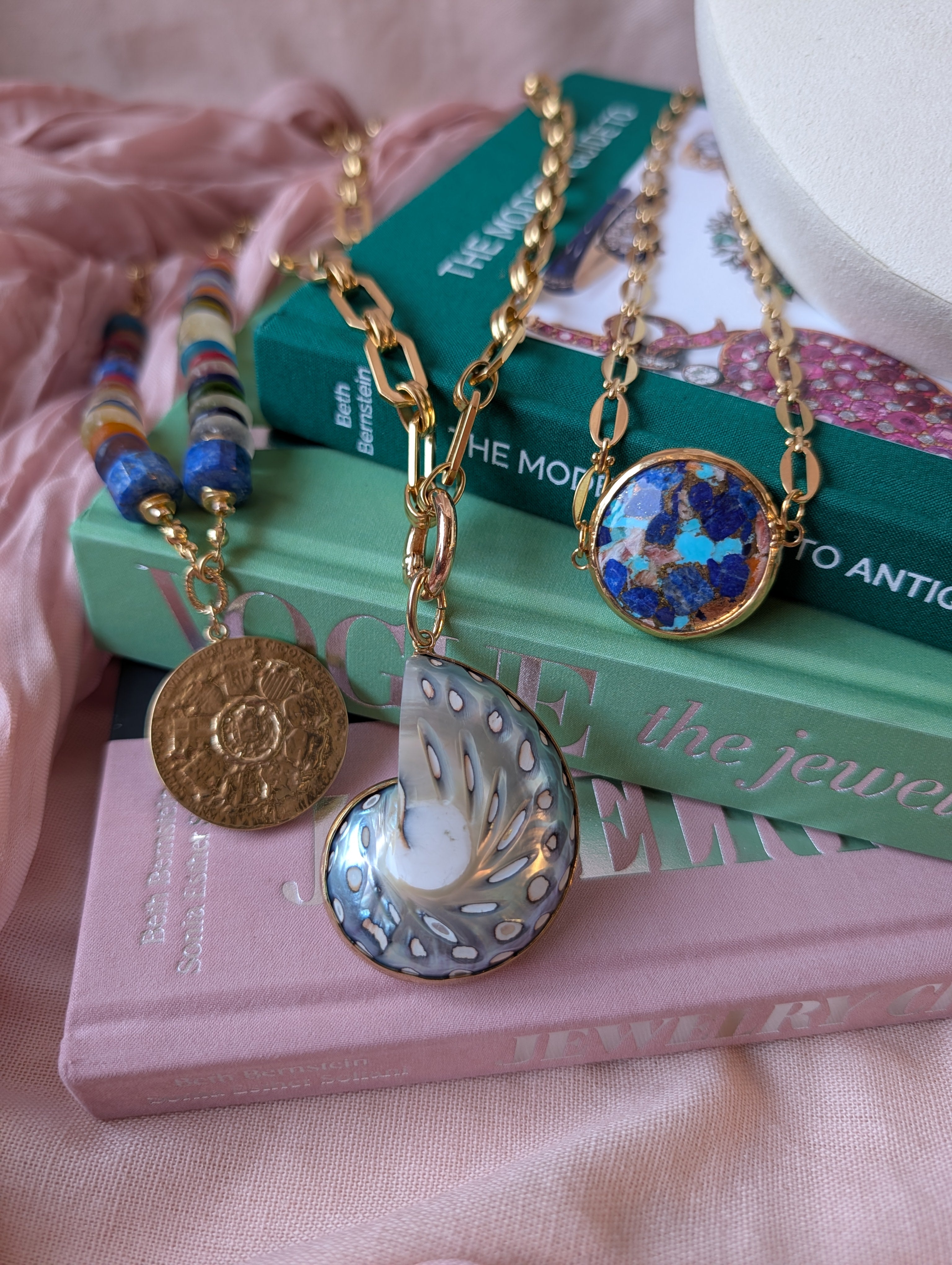 The Thatcher Necklace | Nautilus