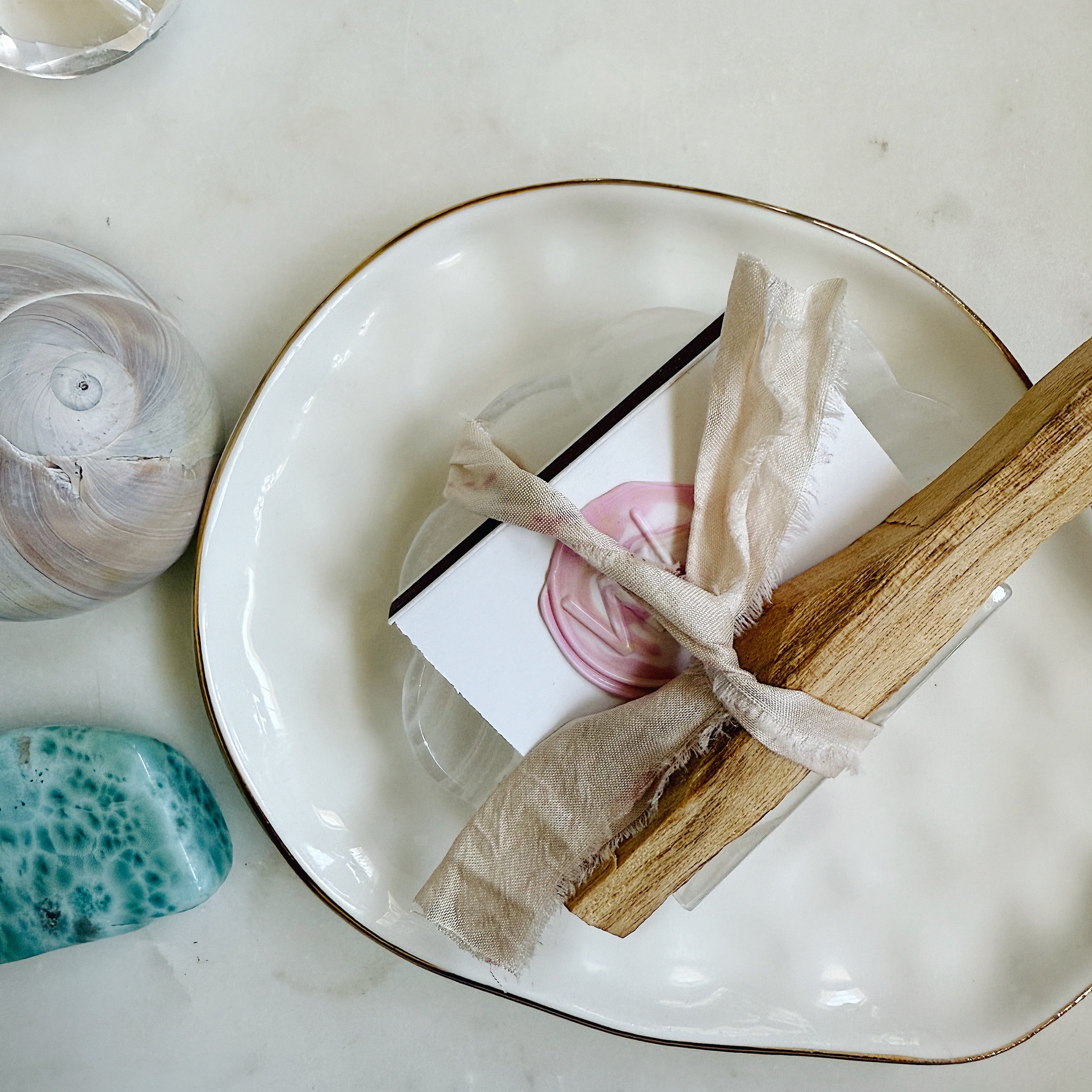 The Driftwood Set – palo santo with white onyx shell dish and wax sealed matchbox from Wild Alabaster
