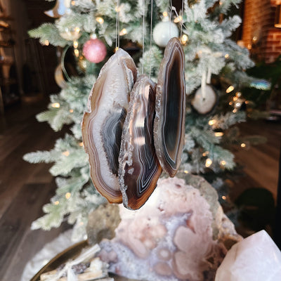 Intuitively Chosen Agate Ornament Wild Alabaster