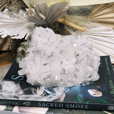 Luxe Pyrite + Spanish Quartz Cluster Wild Alabaster