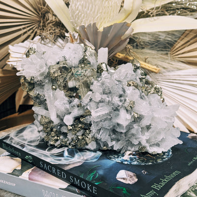 Luxe Pyrite + Spanish Quartz Cluster Wild Alabaster