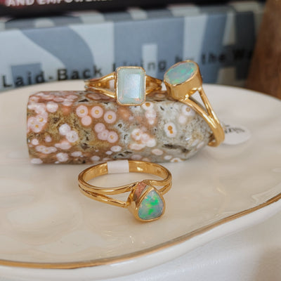Faceted Ethiopian Opal Ring | Gold Wild Alabaster