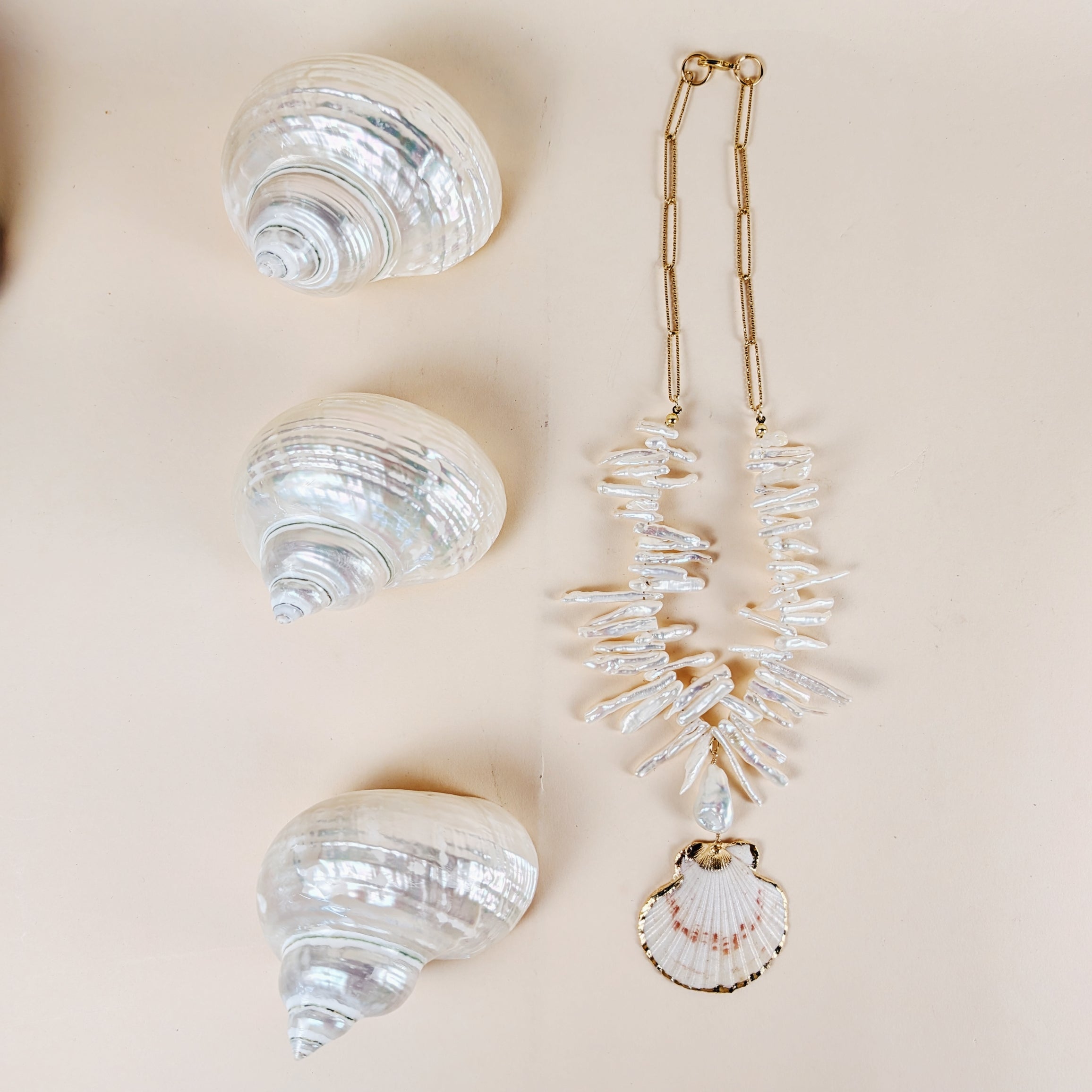 Catalina Pearl & Tiger Paw Necklace