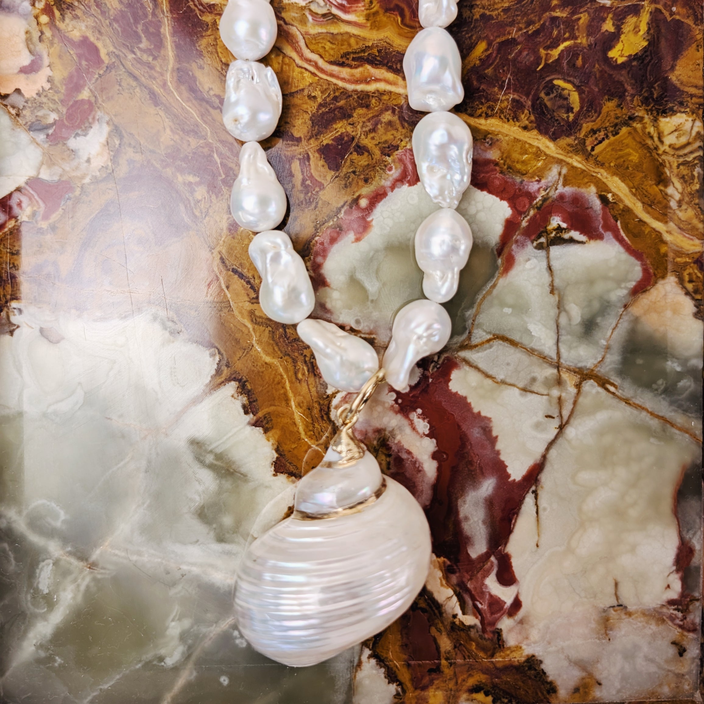The Celia Necklace | Pearl
