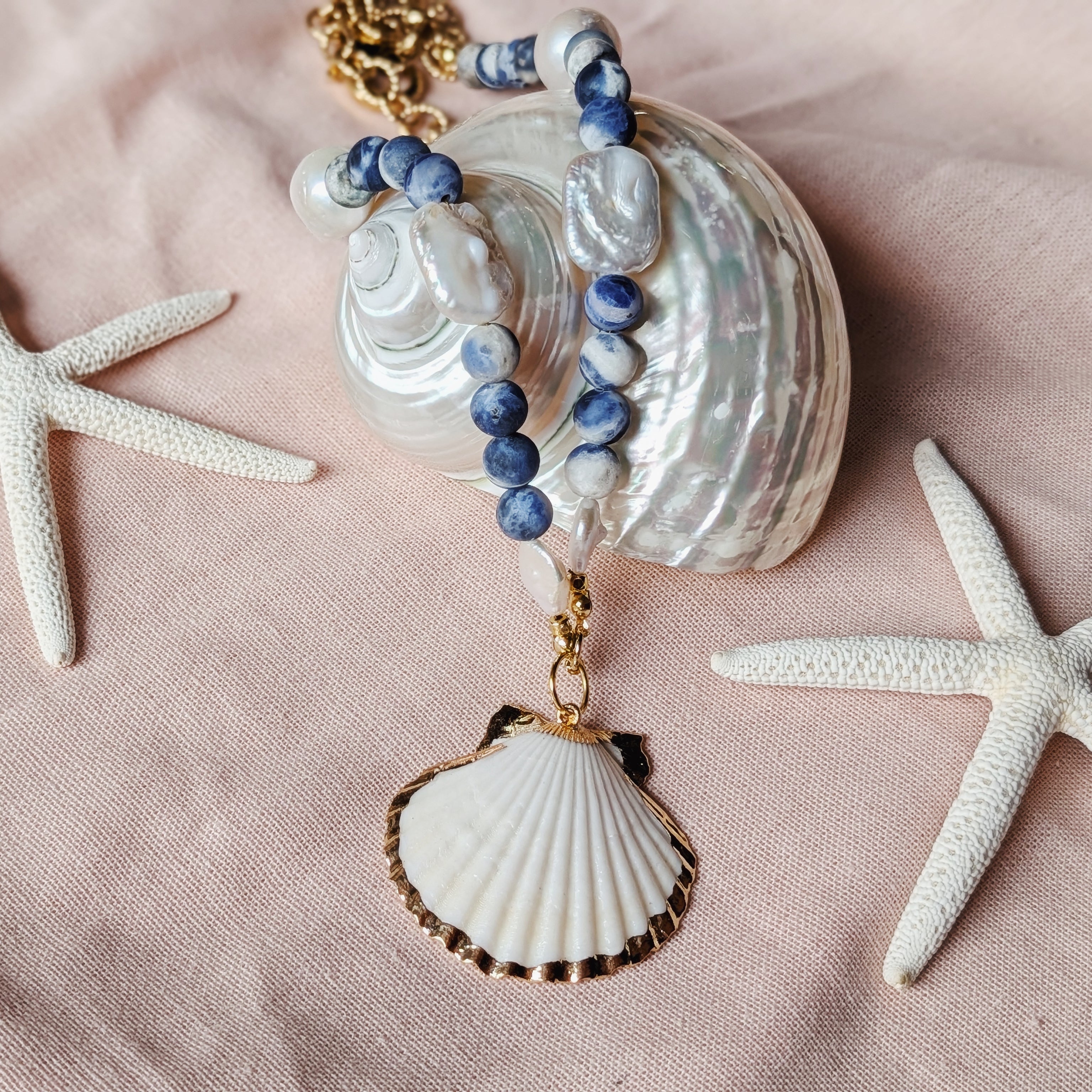 The Solenne Necklace | Sodalite, Baroque Pearl & Gilded Tiger Paw Shell
