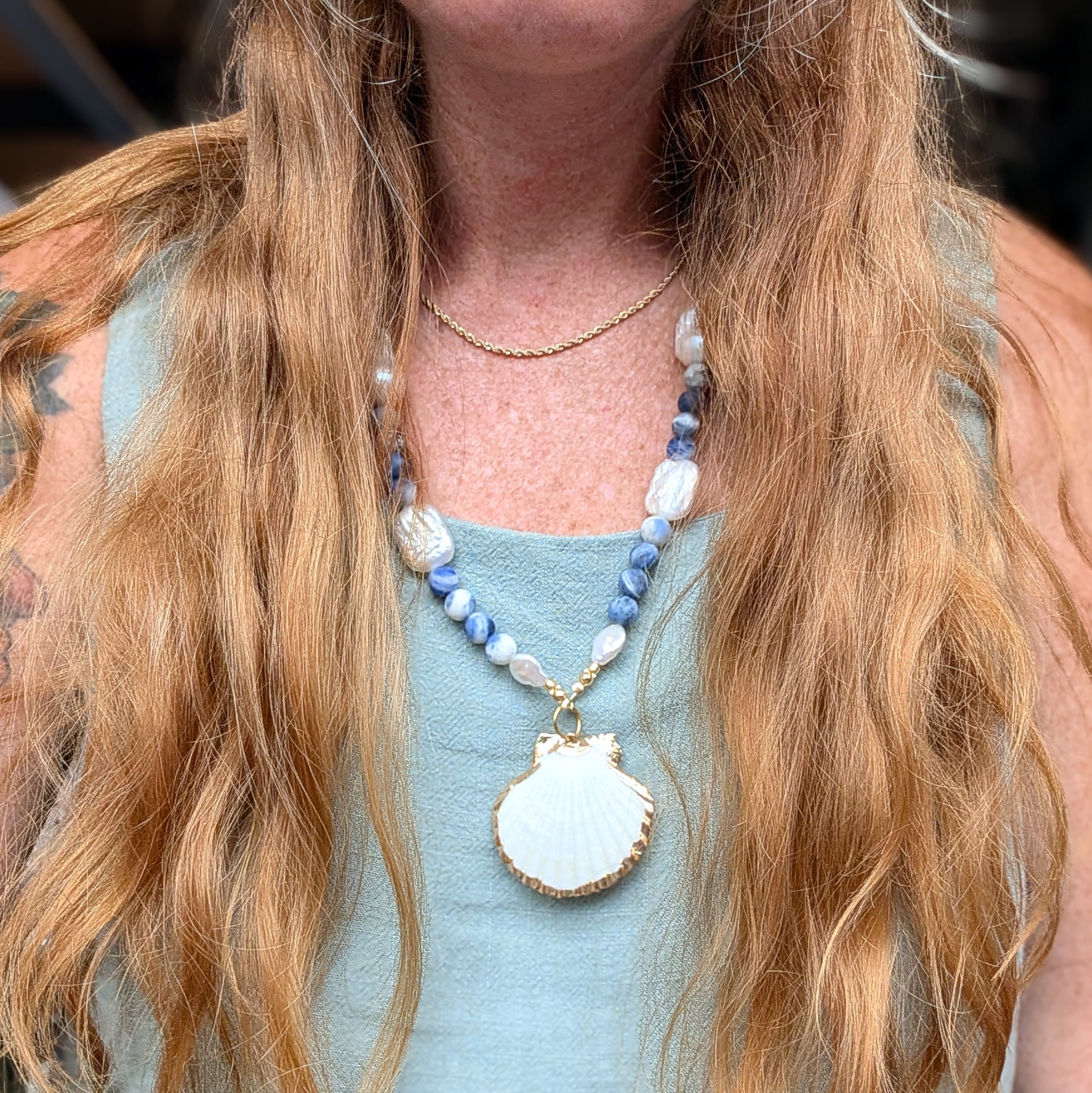 The Solenne Necklace | Sodalite, Baroque Pearl & Gilded Tiger Paw Shell