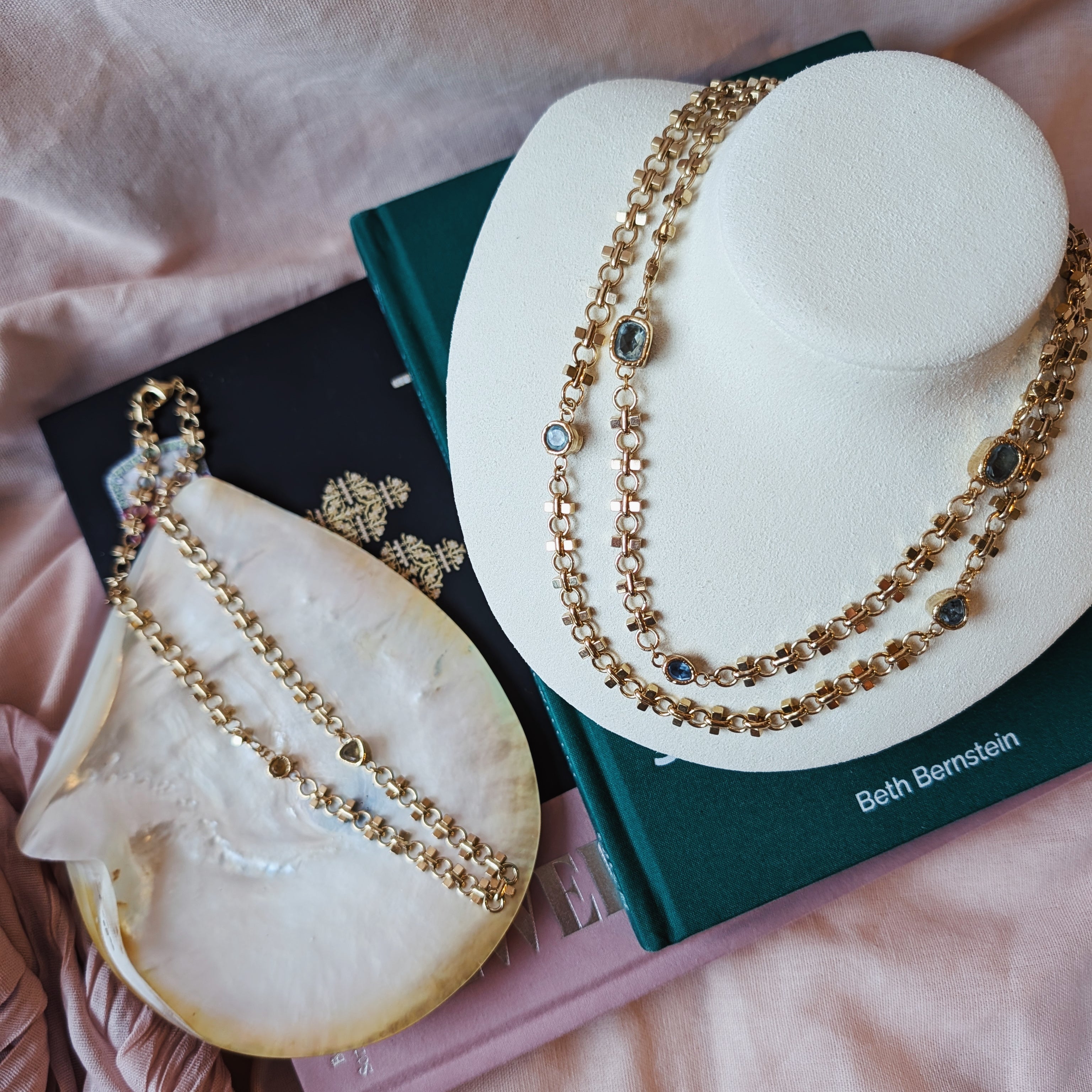 The Vera Necklace