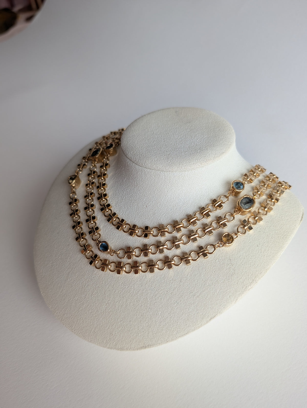 The Vera Necklace
