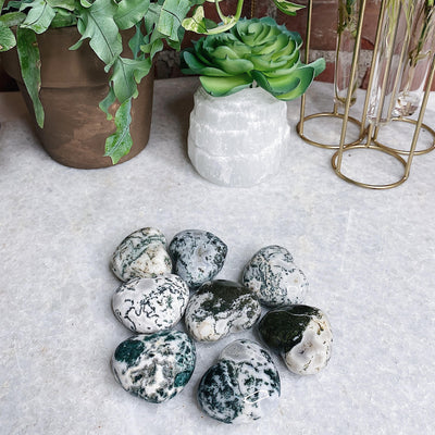 Moss Agate Pocket Heart Wild Alabaster
